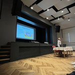Modré dveře - Přednášky o krizové intervenci školám