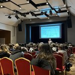 Modré dveře - Přednášky o krizové intervenci školám