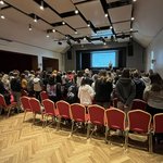 Modré dveře - Přednášky o krizové intervenci školám